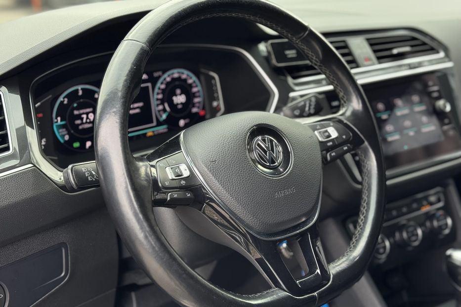 Продам Volkswagen Tiguan (COMIS) 4MOTION  2019 года в г. Умань, Черкасская область