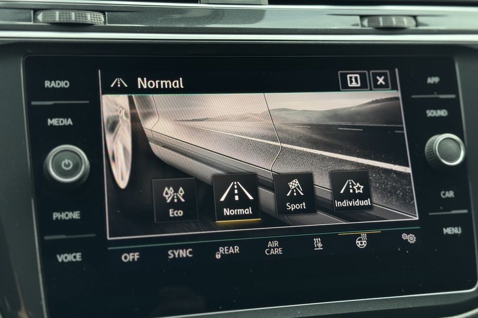 Продам Volkswagen Tiguan (COMIS) 4MOTION  2019 года в г. Умань, Черкасская область