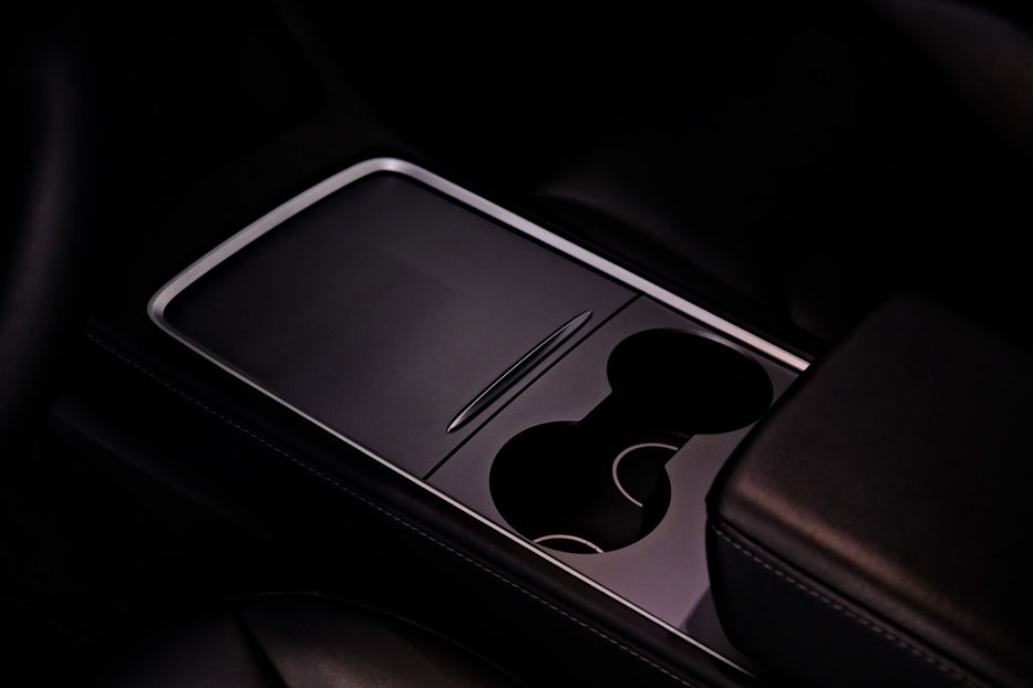 Продам Tesla Model 3 55kWt 2021 года в Одессе