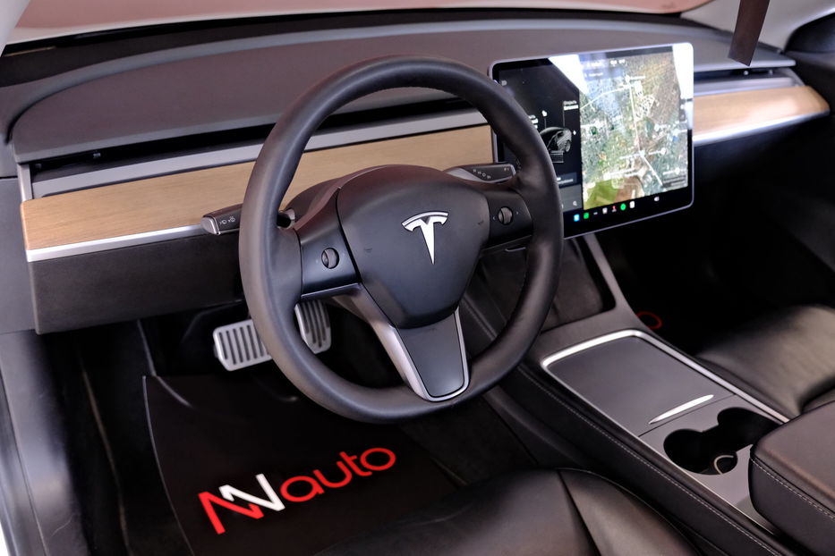 Продам Tesla Model 3 55kWt 2021 года в Одессе