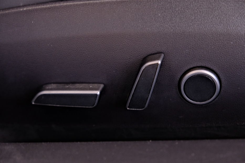 Продам Tesla Model 3 55kWt 2021 года в Одессе