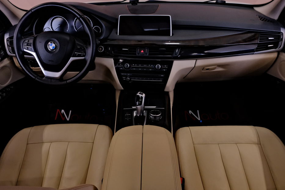 Продам BMW X5 2015 года в Одессе