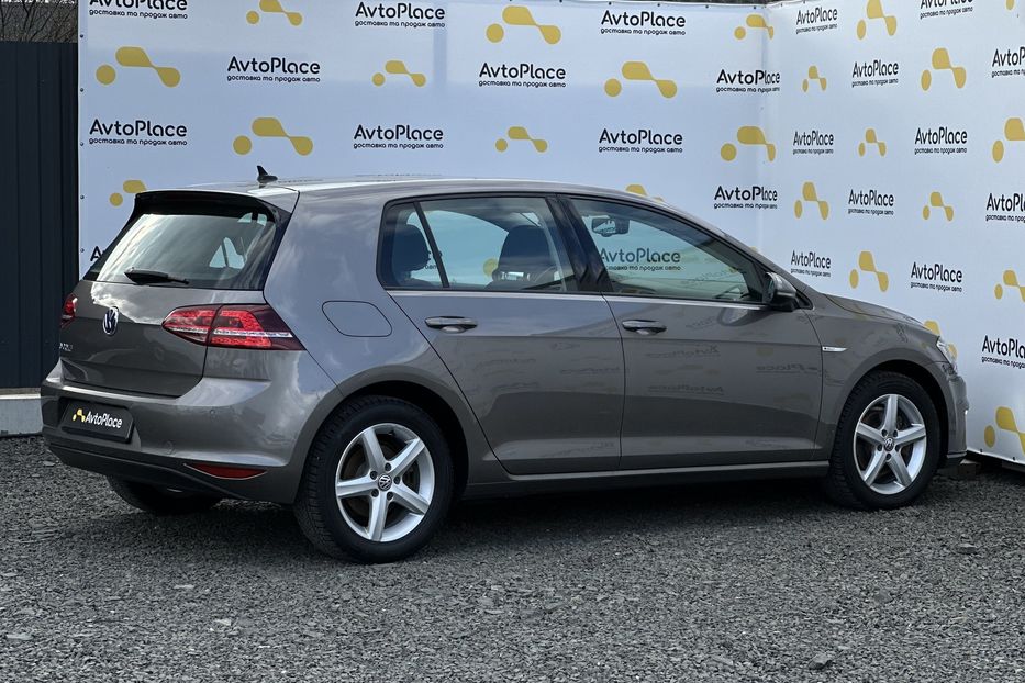 Продам Volkswagen e-Golf 2015 года в Луцке