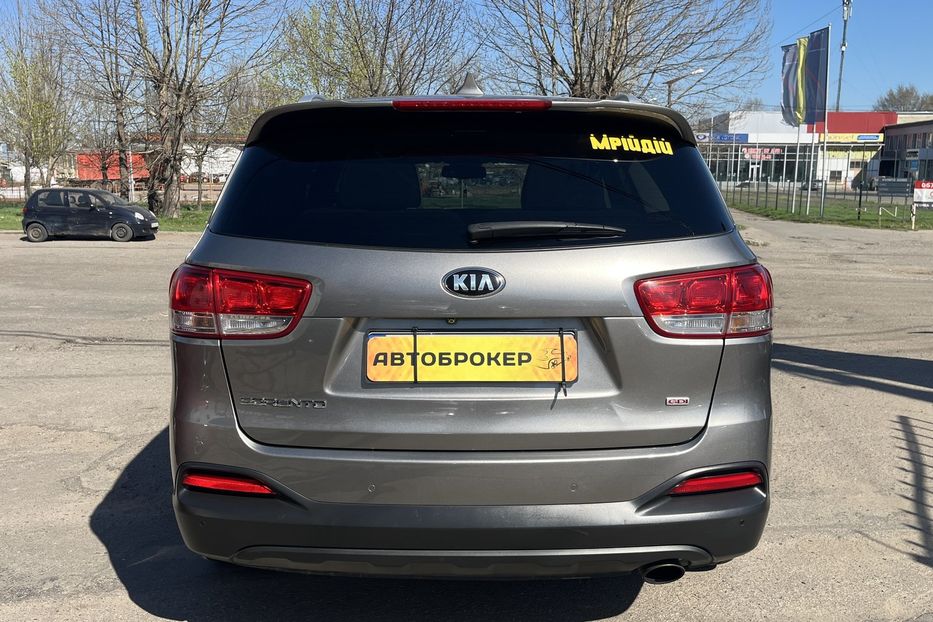 Продам Kia Sorento LX 2016 года в Николаеве