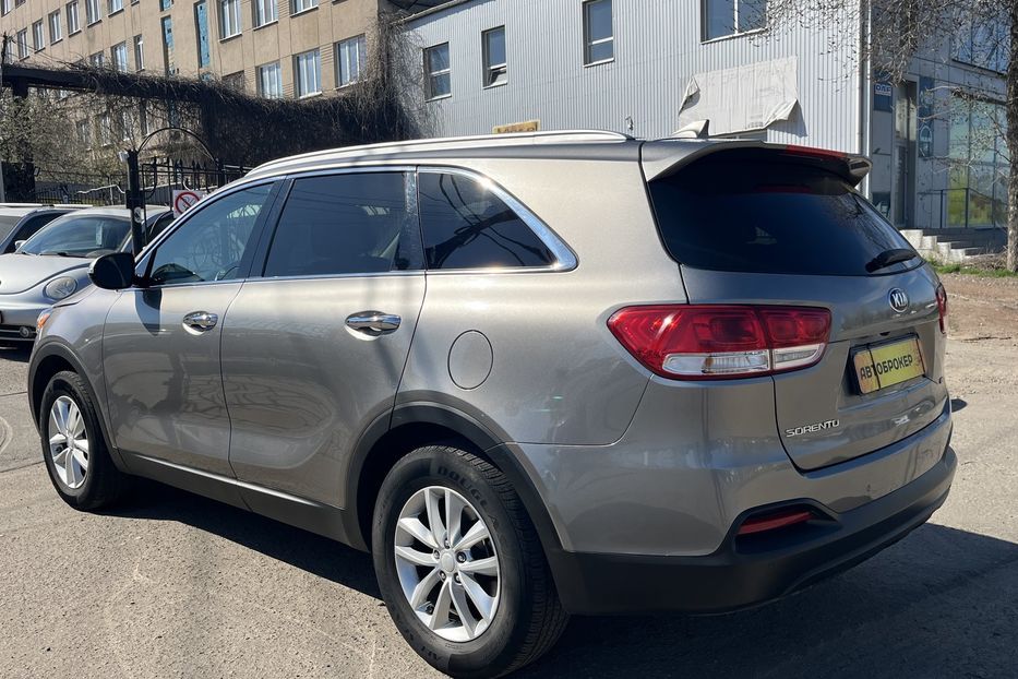 Продам Kia Sorento LX 2016 года в Николаеве