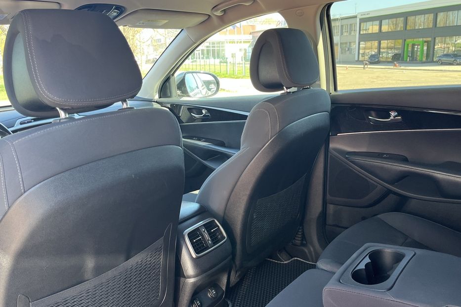 Продам Kia Sorento LX 2016 года в Николаеве