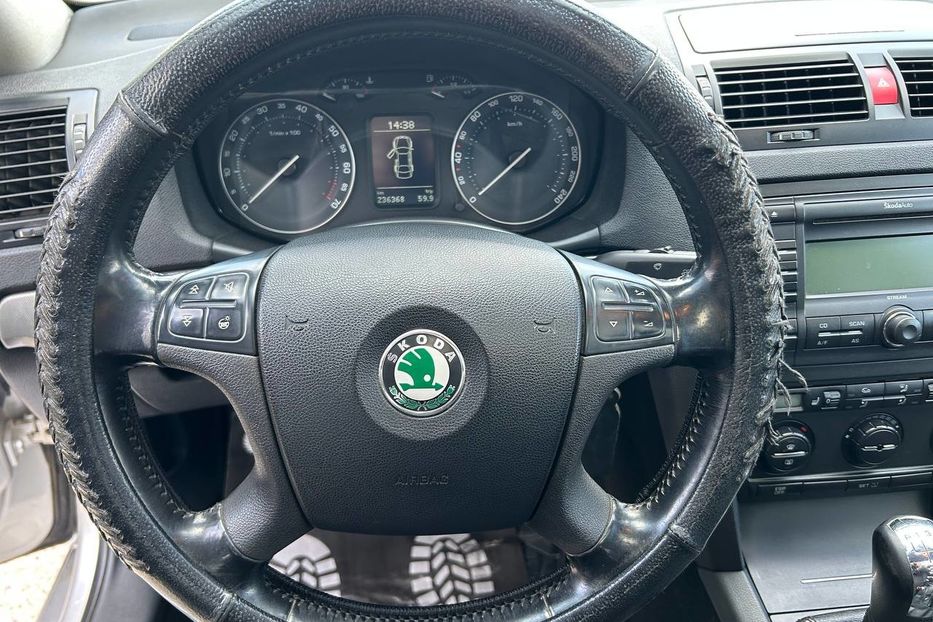 Продам Skoda Octavia A5 2005 года в Черновцах