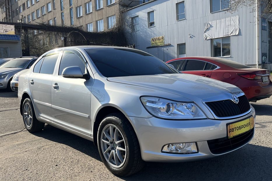 Продам Skoda Octavia A5 Офіційна 2010 года в Николаеве