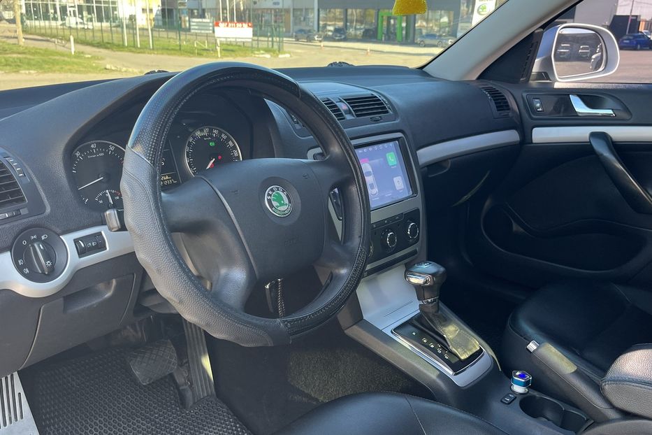 Продам Skoda Octavia A5 Офіційна 2010 года в Николаеве