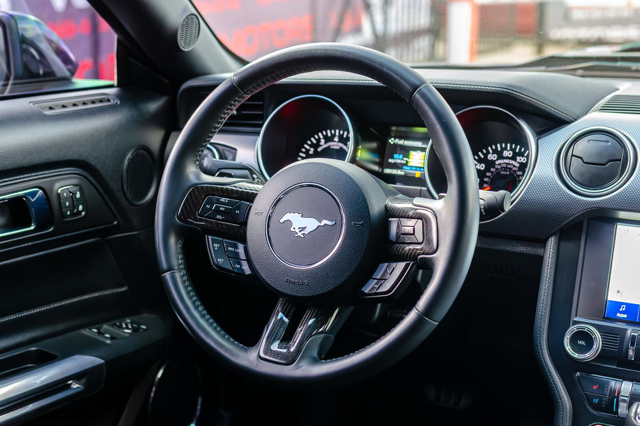 Продам Ford Mustang GT V8 5.0 2018 года в Киеве