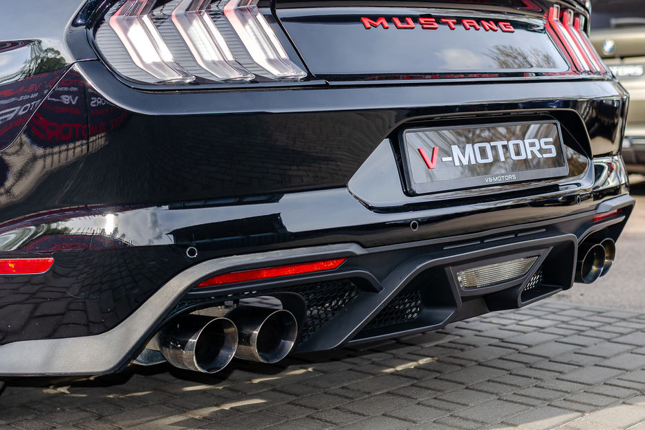 Продам Ford Mustang GT V8 5.0 2018 года в Киеве