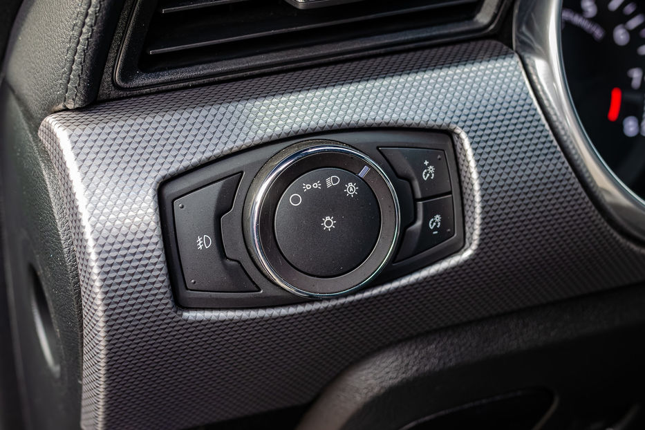 Продам Ford Mustang GT V8 5.0 2018 года в Киеве