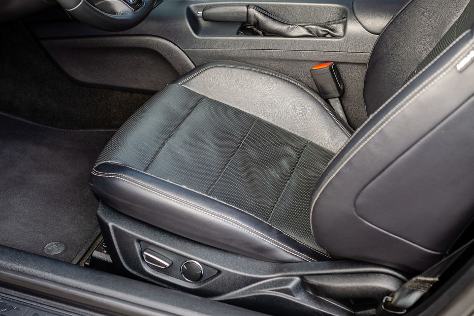 Продам Ford Mustang GT V8 5.0 2018 года в Киеве