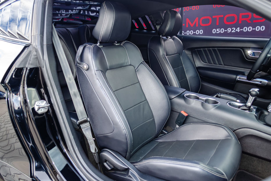 Продам Ford Mustang GT V8 5.0 2018 года в Киеве