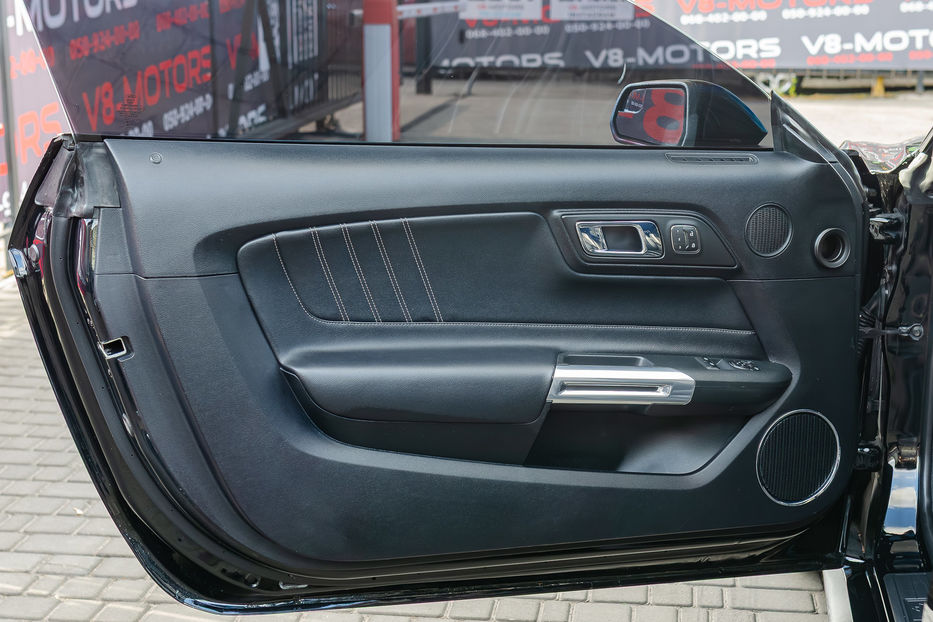 Продам Ford Mustang GT V8 5.0 2018 года в Киеве