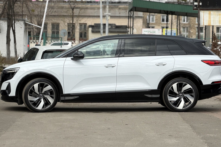 Продам Audi E-Tron 50 e-tron 83.4 kWh (313 к.с.)  2025 года в Киеве