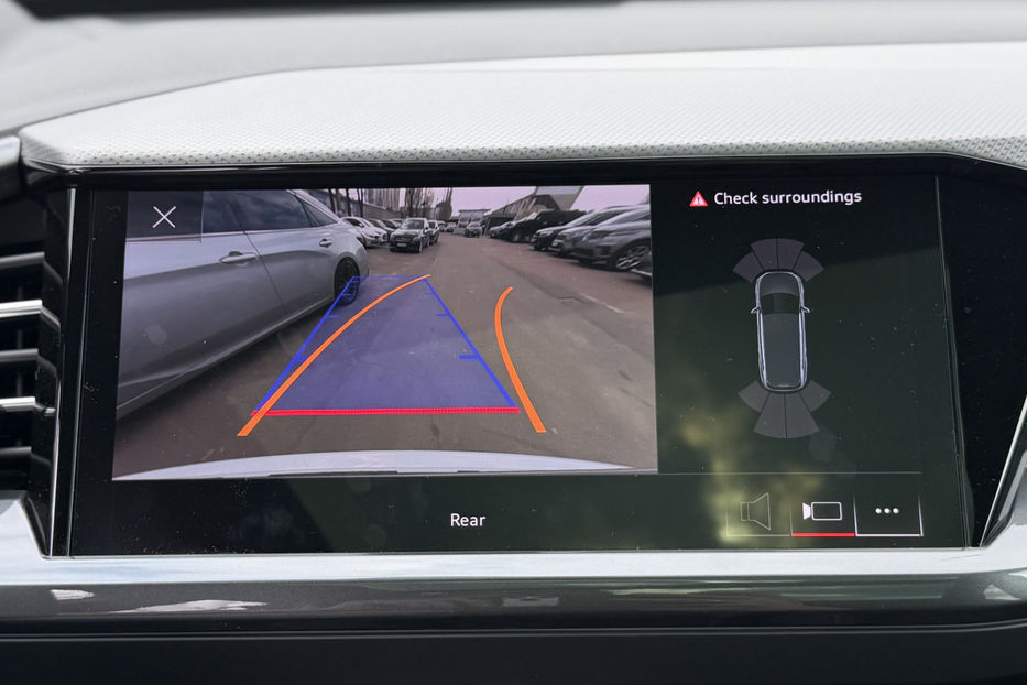 Продам Audi E-Tron 50 e-tron 83.4 kWh (313 к.с.)  2025 года в Киеве