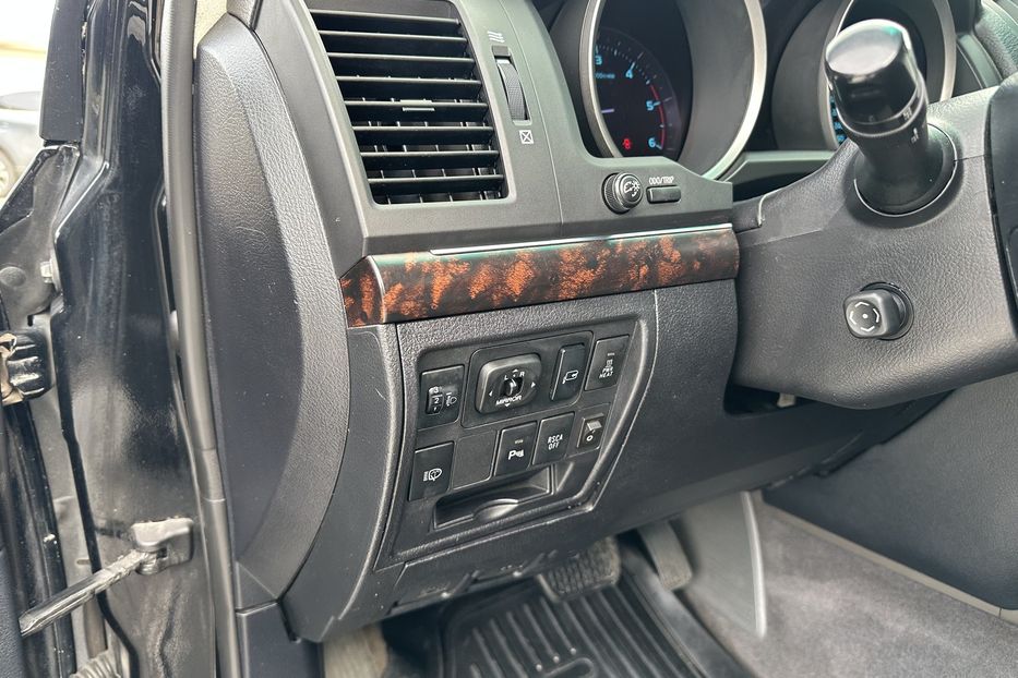 Продам Toyota Land Cruiser 200 Diesel 2008 года в Киеве