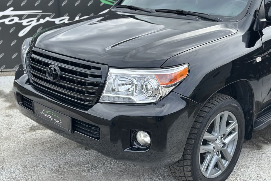 Продам Toyota Land Cruiser 200 Diesel 2008 года в Киеве