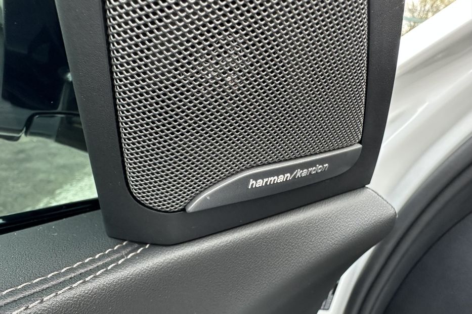 Продам BMW X5 M60I Xdrive 2023 года в Киеве