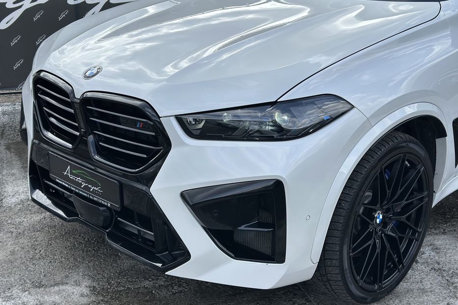 Продам BMW X5 M60I Xdrive 2023 года в Киеве