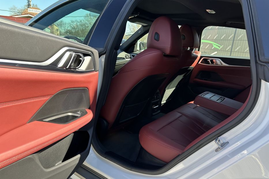 Продам BMW iX I40 Xdrive 2024 года в Киеве