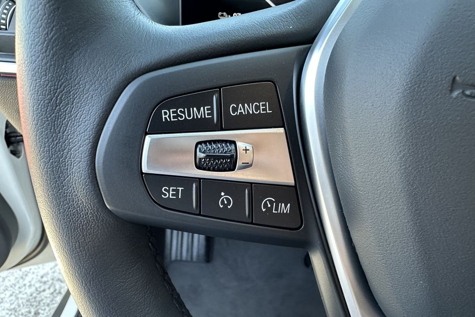 Продам BMW iX I40 Xdrive 2024 года в Киеве