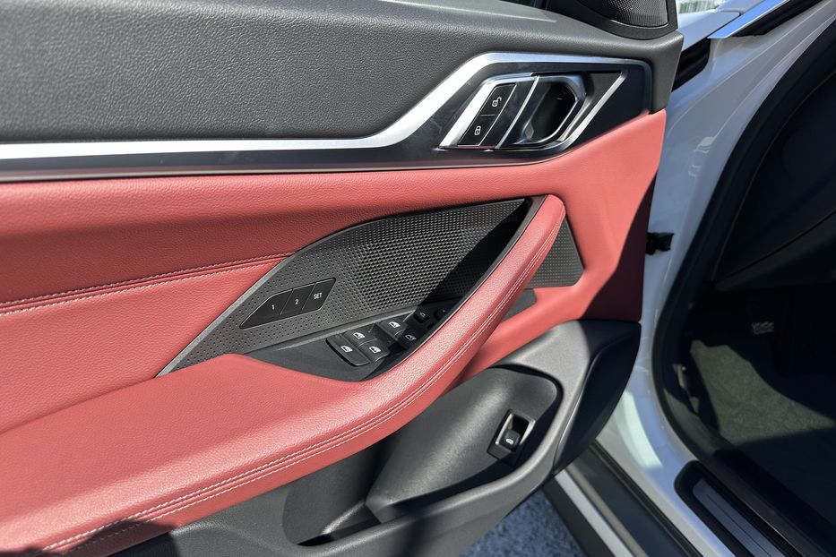 Продам BMW iX I40 Xdrive 2024 года в Киеве