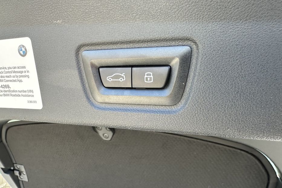 Продам BMW iX I40 Xdrive 2024 года в Киеве