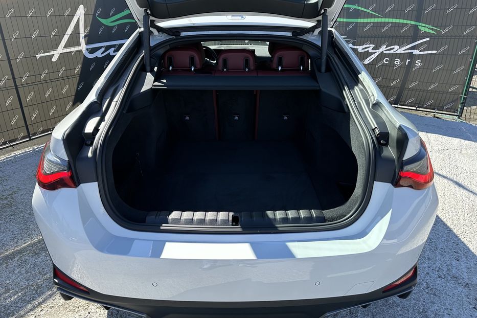 Продам BMW iX I40 Xdrive 2024 года в Киеве