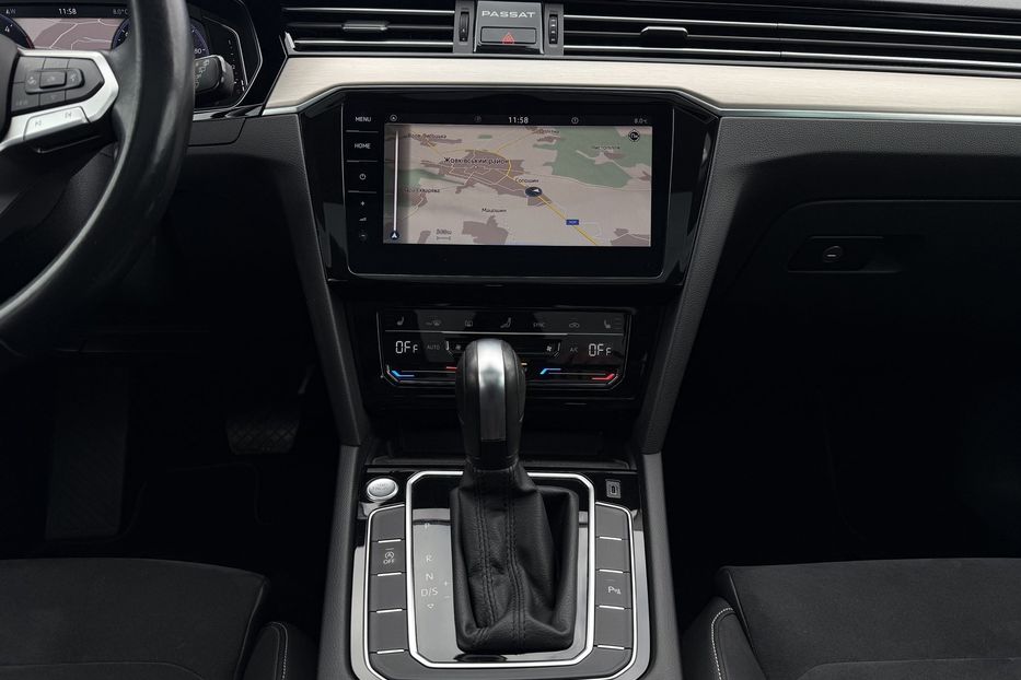 Продам Volkswagen Passat B8 2.0TDI 150к.с. ПАНОРАМА,КАМЕРА 2021 года в Львове