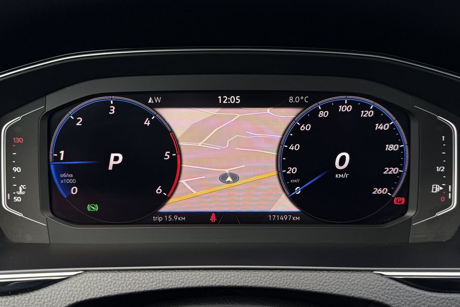 Продам Volkswagen Passat B8 2.0TDI 150к.с. ПАНОРАМА,КАМЕРА 2021 года в Львове