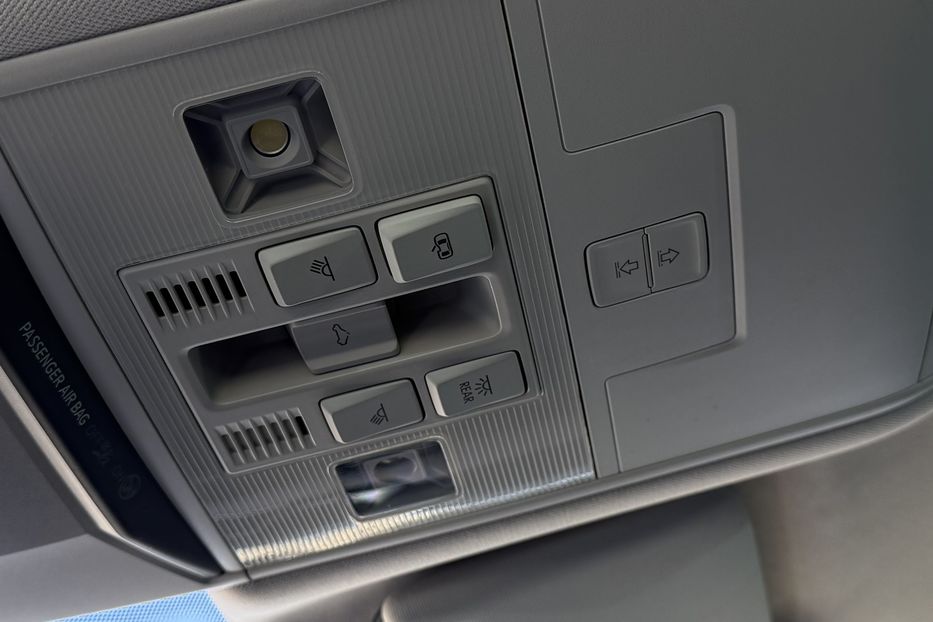 Продам Volkswagen Passat B8 2.0TDI 150к.с. ПАНОРАМА,КАМЕРА 2021 года в Львове