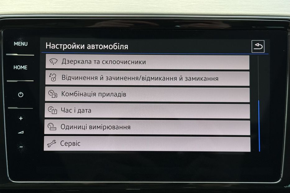 Продам Volkswagen Passat B8 2.0TDI 150к.с. ПАНОРАМА,КАМЕРА 2021 года в Львове