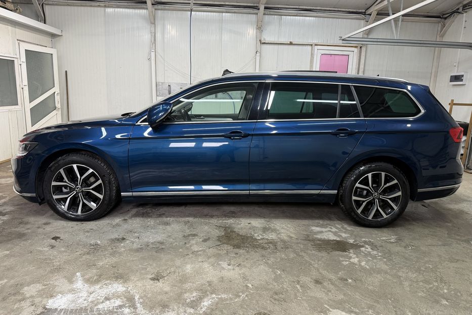 Продам Volkswagen Passat B8 2.0TDI 150к.с. ПАНОРАМА,КАМЕРА 2021 года в Львове