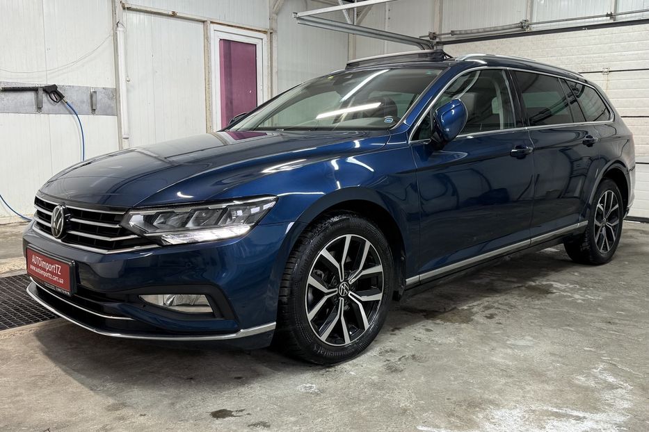 Продам Volkswagen Passat B8 2.0TDI 150к.с. ПАНОРАМА,КАМЕРА 2021 года в Львове