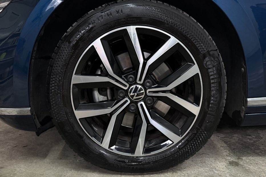 Продам Volkswagen Passat B8 2.0TDI 150к.с. ПАНОРАМА,КАМЕРА 2021 года в Львове