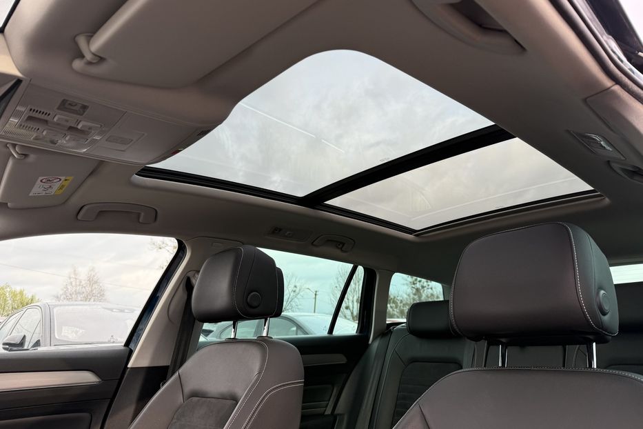 Продам Volkswagen Passat B8 2.0TDI 150к.с. ПАНОРАМА,КАМЕРА 2021 года в Львове