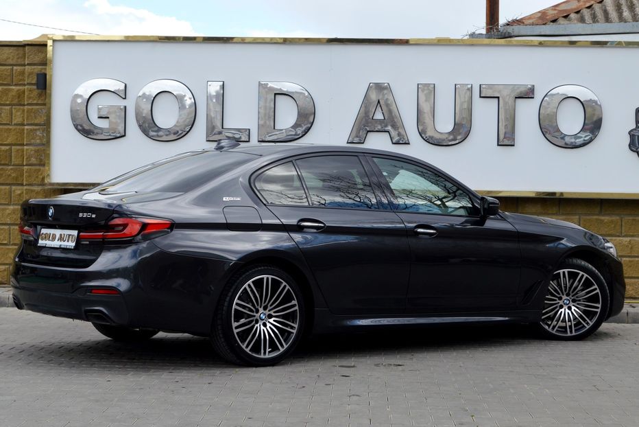 Продам BMW 530 PHEV 2017 года в Одессе