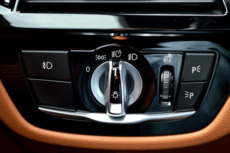 Продам BMW 530 PHEV 2017 года в Одессе