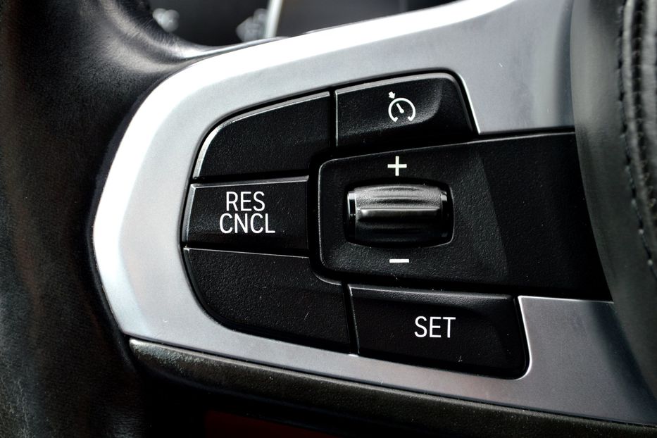 Продам BMW 530 PHEV 2017 года в Одессе