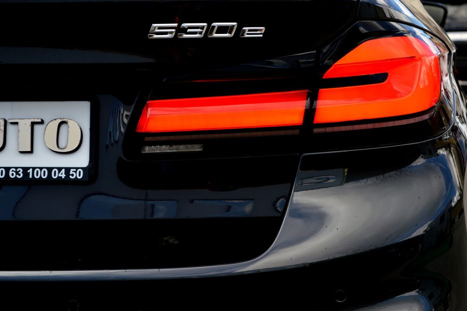 Продам BMW 530 PHEV 2017 года в Одессе