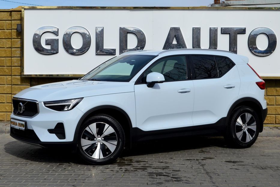 Продам Volvo XC60 XC40 MHEV 2026 года в Одессе