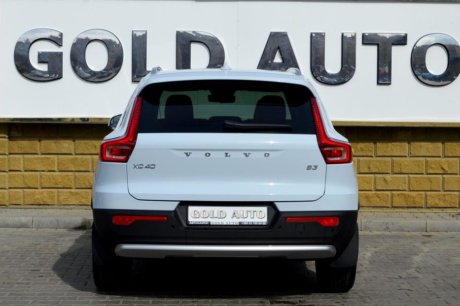 Продам Volvo XC60 XC40 MHEV 2026 года в Одессе