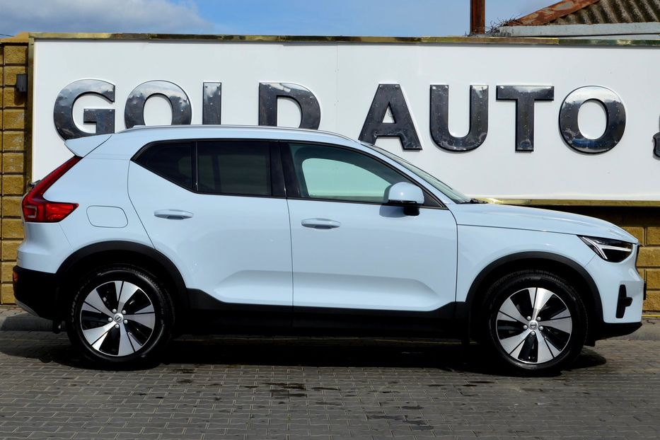 Продам Volvo XC60 XC40 MHEV 2026 года в Одессе