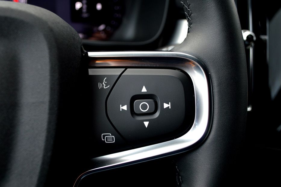 Продам Volvo XC60 XC40 MHEV 2026 года в Одессе