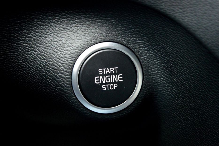 Продам Volvo XC60 XC40 MHEV 2026 года в Одессе