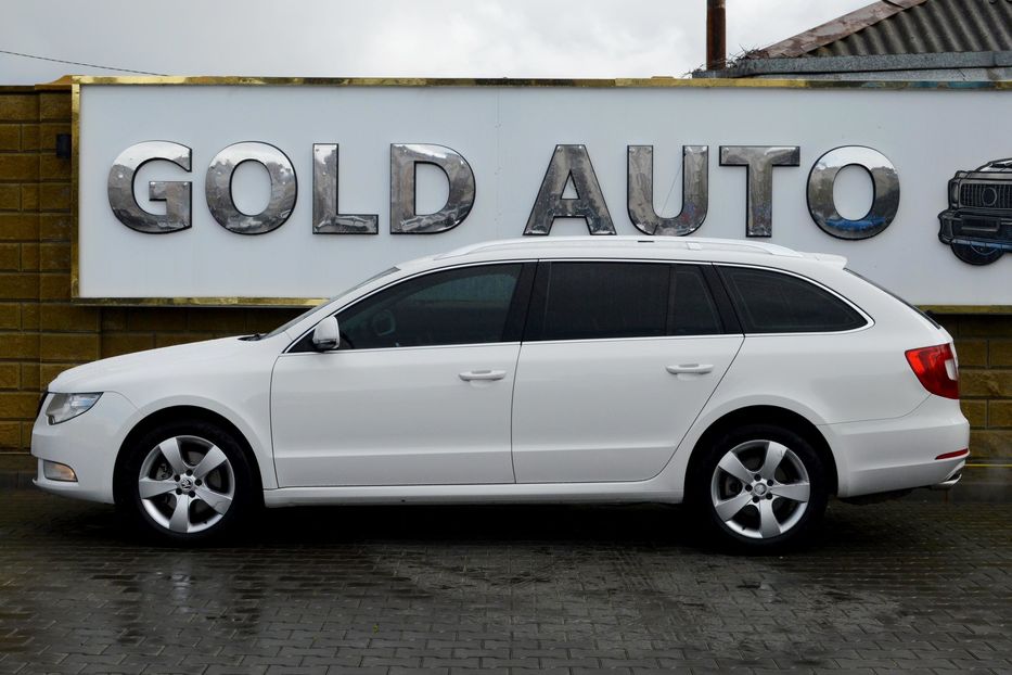 Продам Skoda Superb 2011 года в Одессе