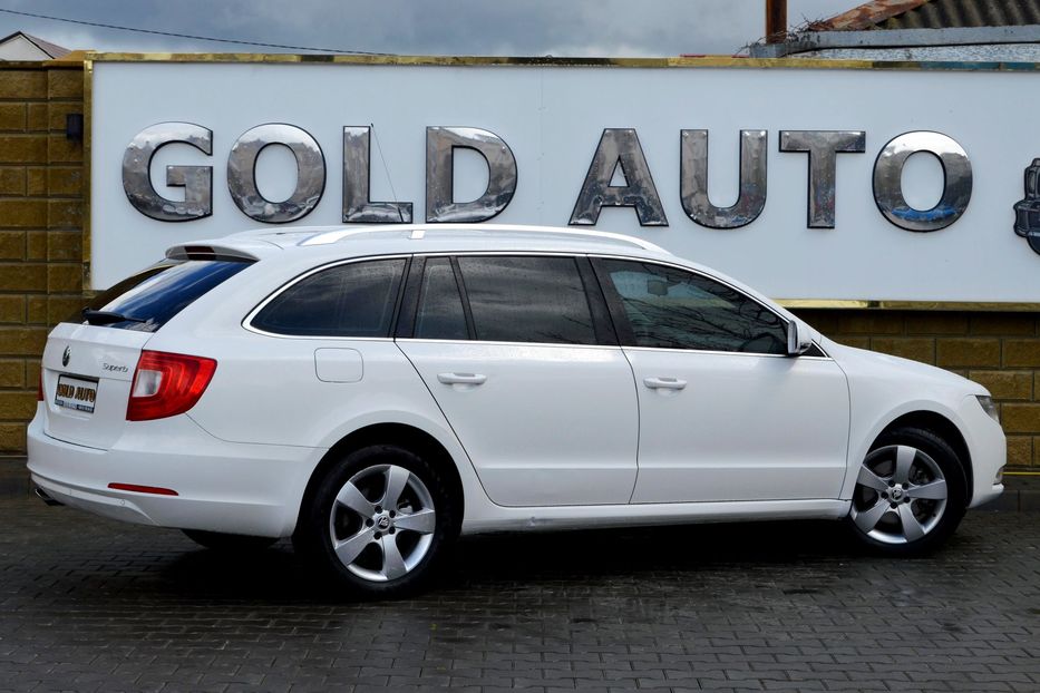Продам Skoda Superb 2011 года в Одессе