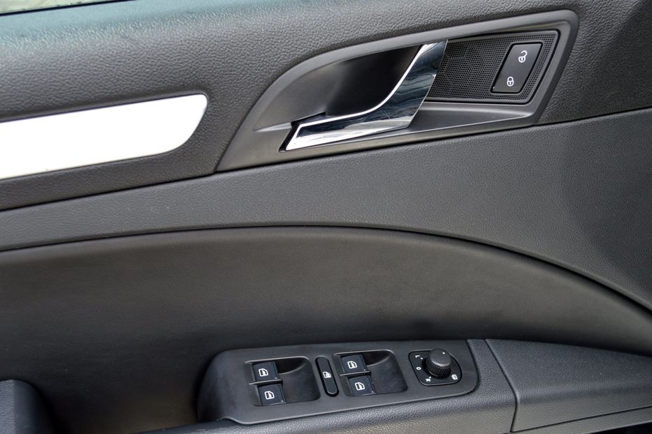 Продам Skoda Superb 2011 года в Одессе